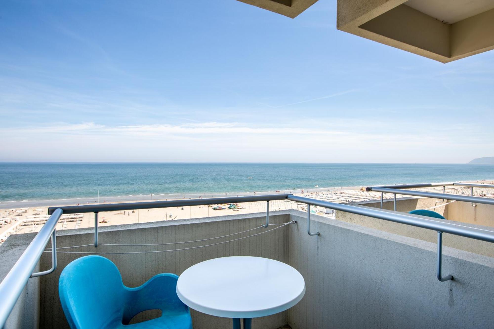 波罗的海3*Riccione